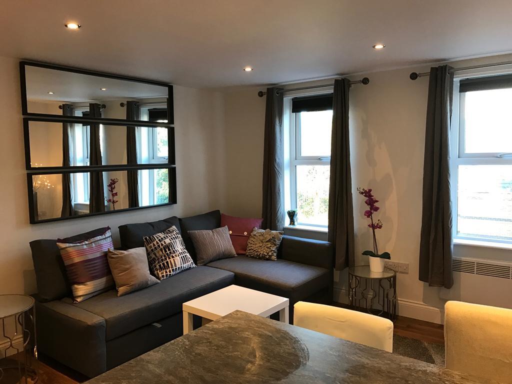 Apartament Loft Living Oksford Zewnętrze zdjęcie