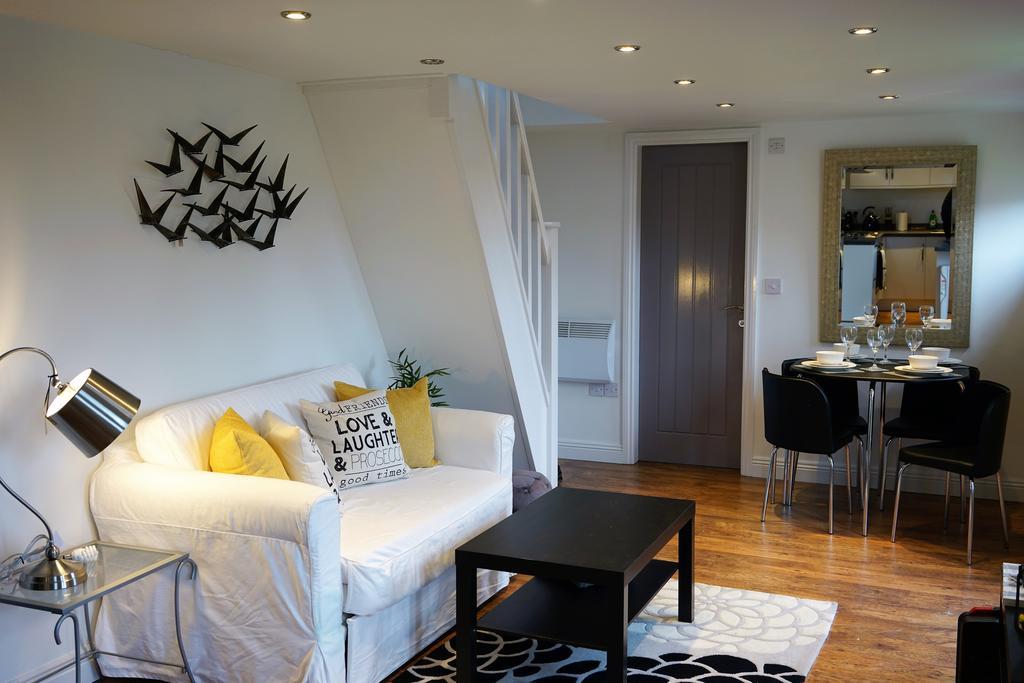 Apartament Loft Living Oksford Zewnętrze zdjęcie