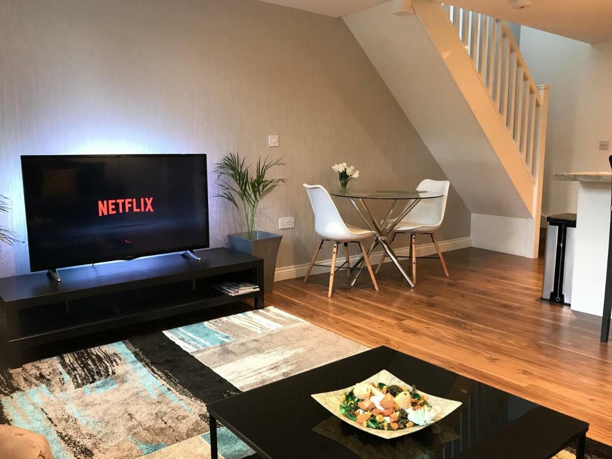 Apartament Loft Living Oksford Zewnętrze zdjęcie